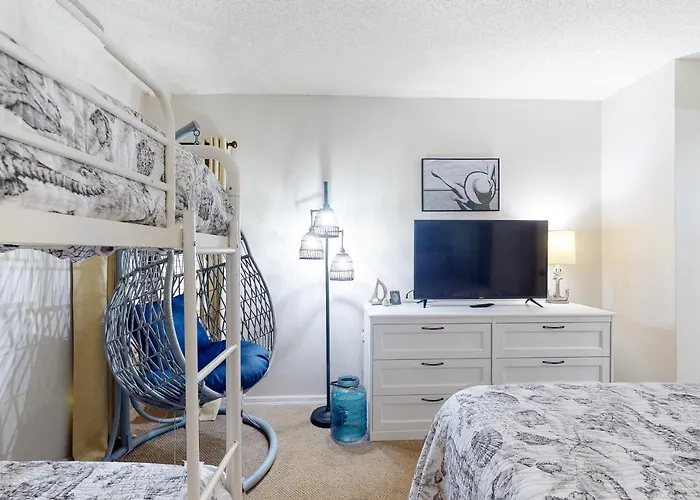 Palms 108 *